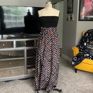 Geometric Print Maxi Dress